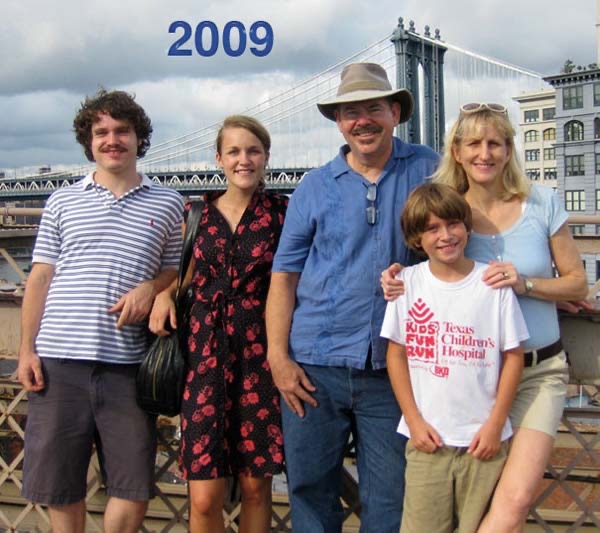 2009 - Baby girl moved to New York City. We posed on the Brooklyn Bridge.